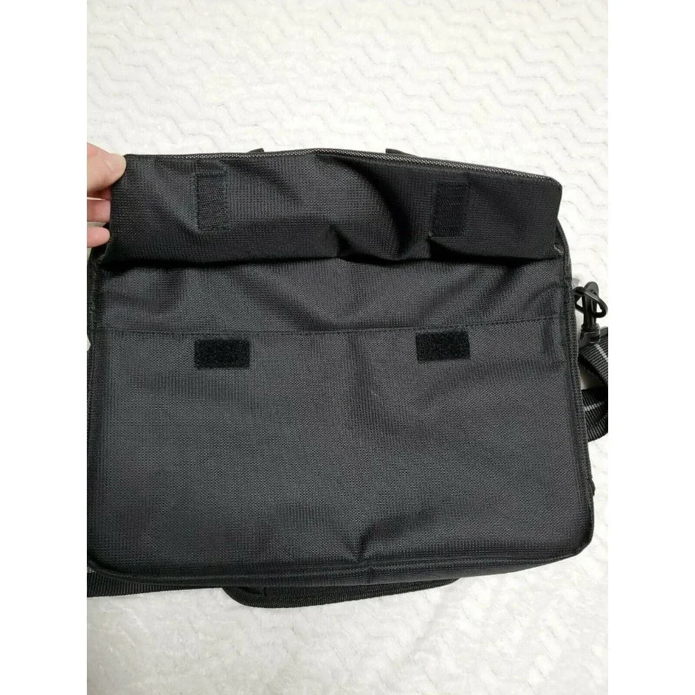 SOLO Ny Cla112-4 FLATIRON SLIM BRIEF city briefcase over the shoulder